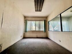 Yio Chu Kang Road (D19), Shop House #605345051